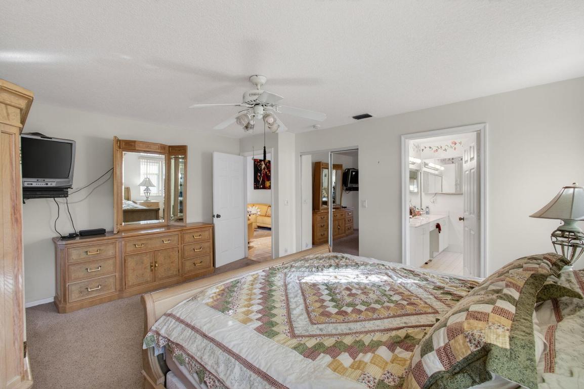 6077 Brightwater Ter Boynton Beach, FL 33437