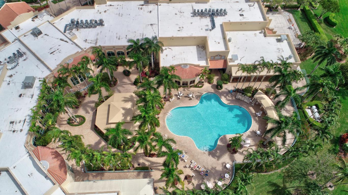 6077 Brightwater Ter Boynton Beach, FL 33437