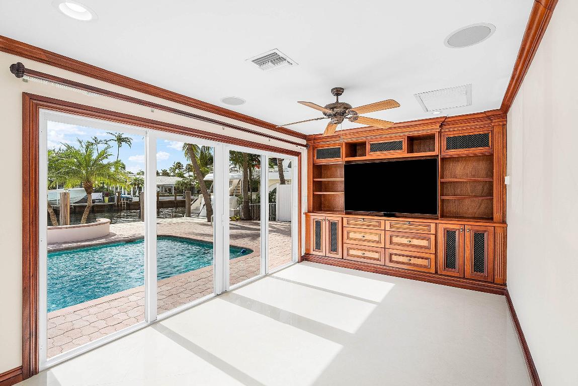 2872 NE 29th Fort Lauderdale, FL 33306