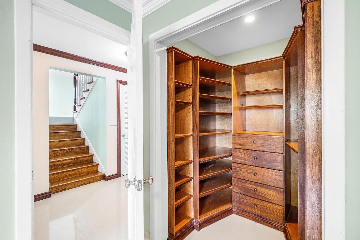 2872 NE 29th Fort Lauderdale, FL 33306