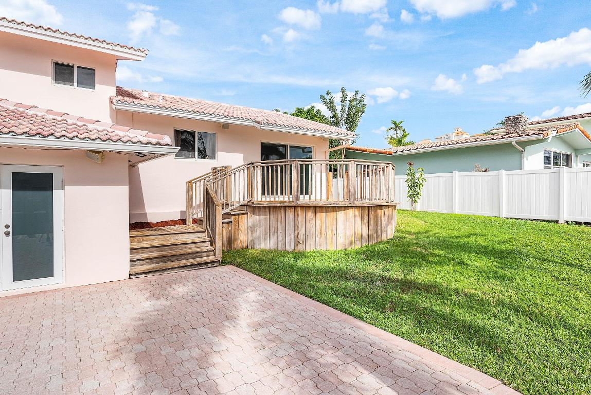 2872 NE 29th Fort Lauderdale, FL 33306