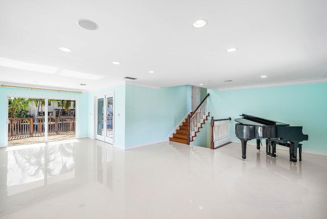 2872 NE 29th Fort Lauderdale, FL 33306