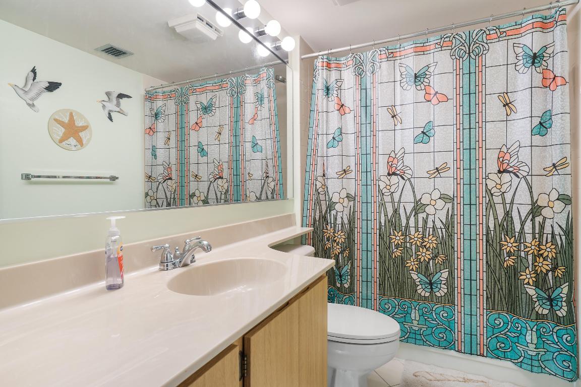 901 Seafarer #306 Jupiter, FL 33477