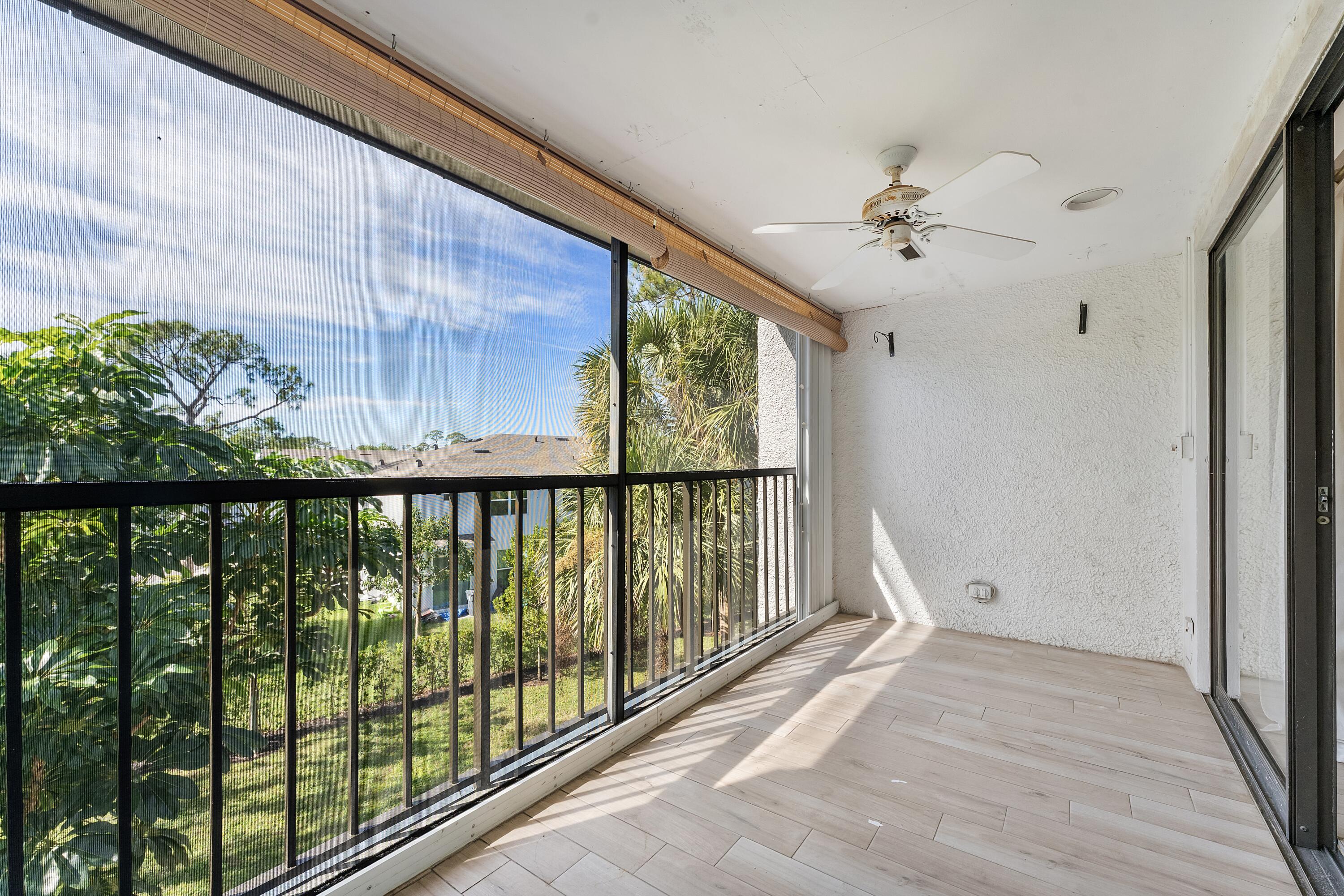 4381 Trevi #305 Lake Worth, FL 33467