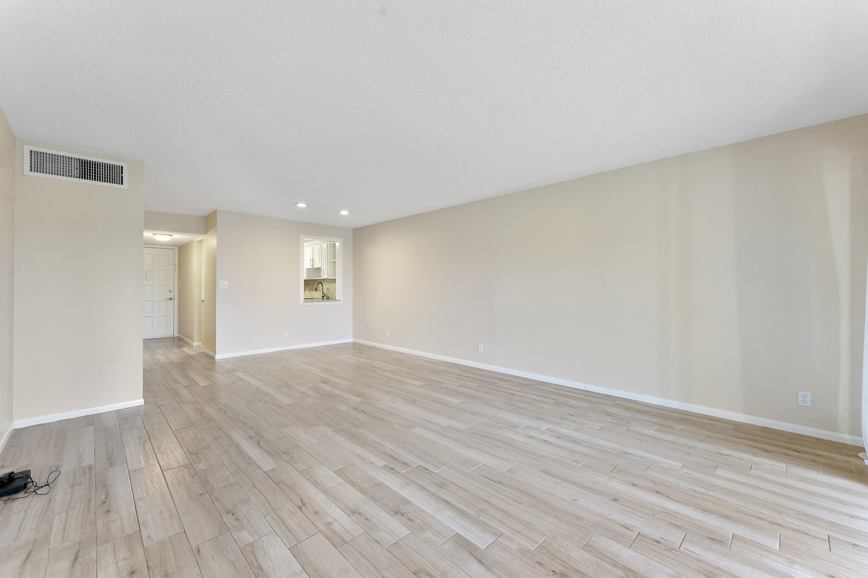 4381 Trevi #305 Lake Worth, FL 33467