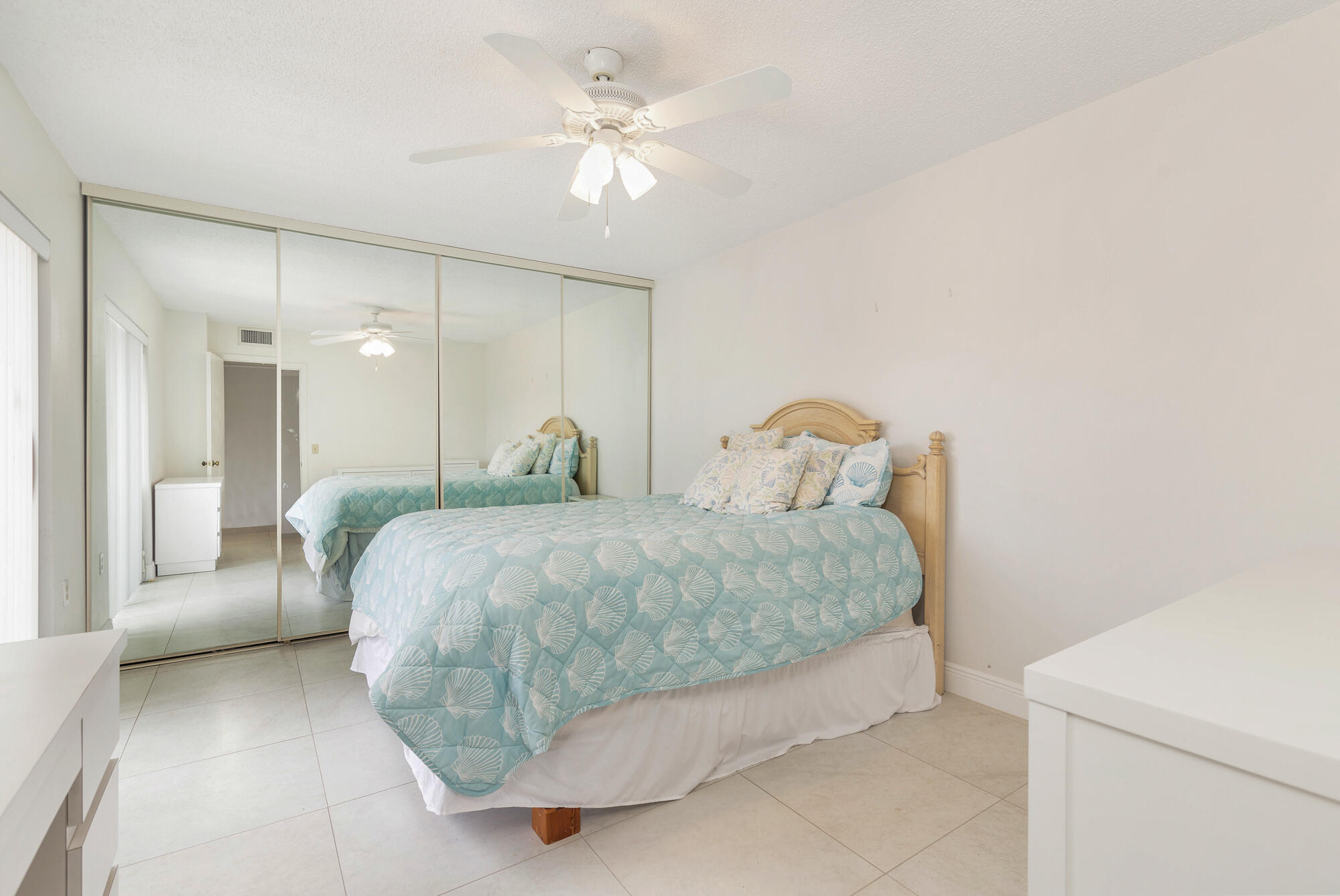 3900 County Line #6a Tequesta, FL 33469