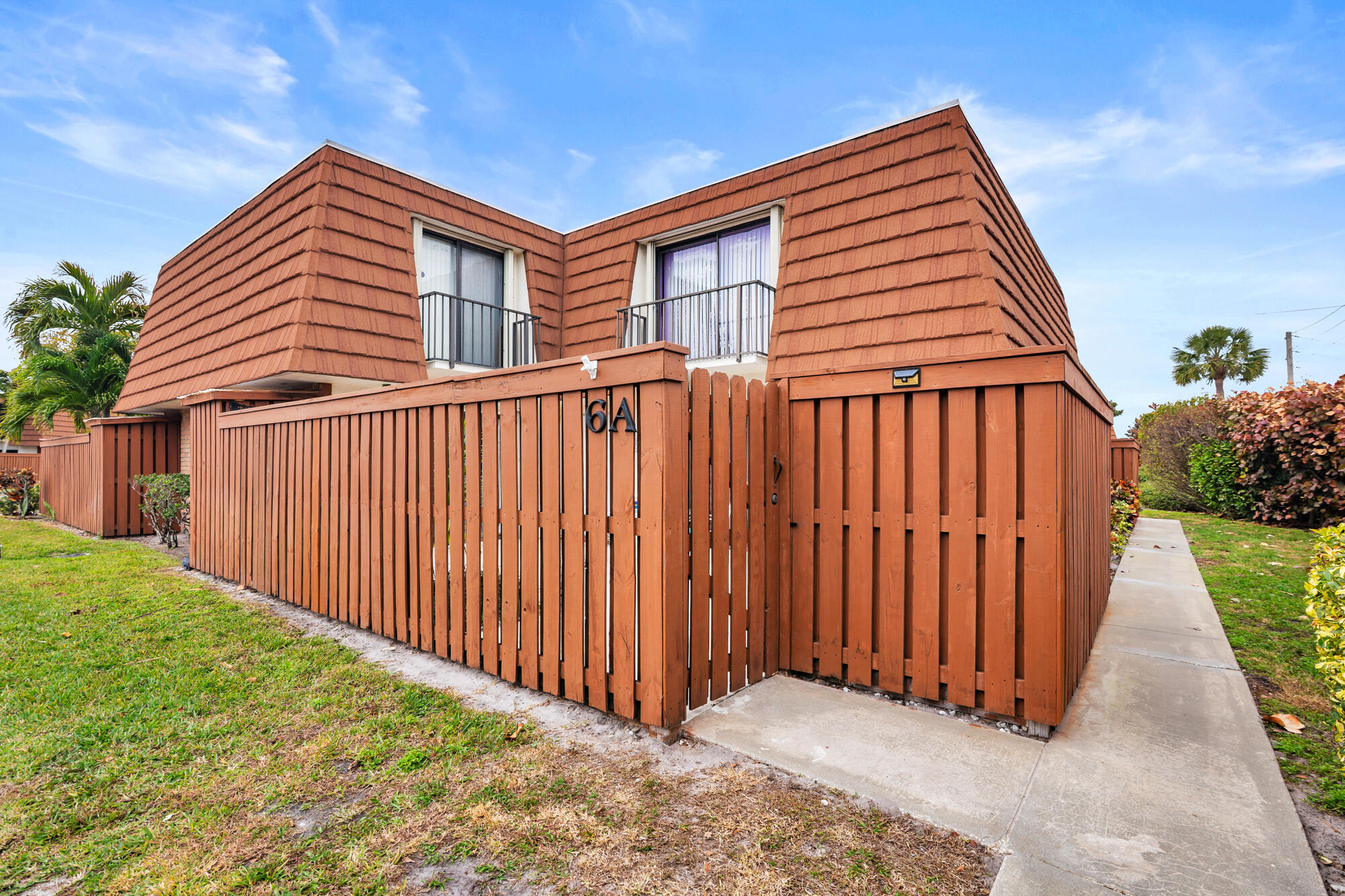 3900 County Line #6a Tequesta, FL 33469