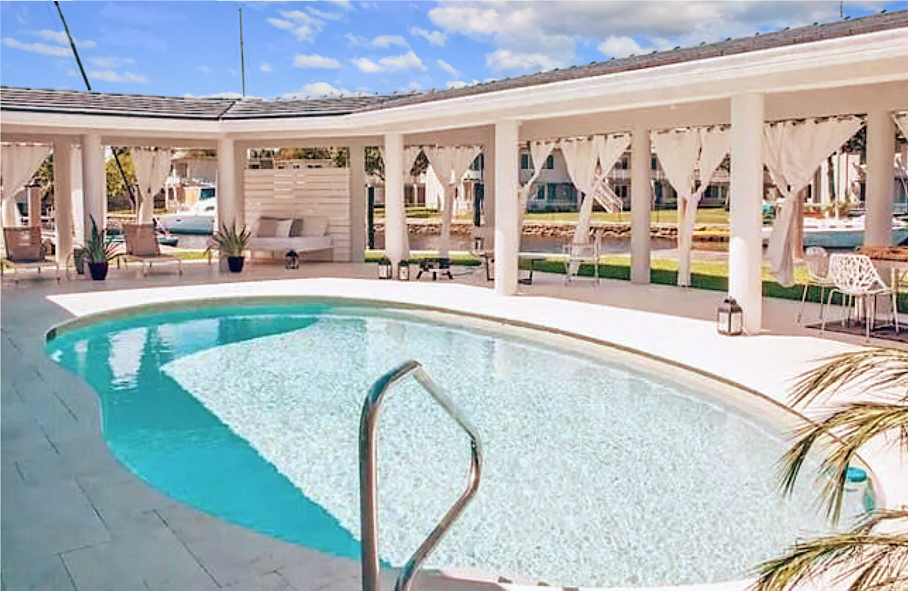 1919 Sunrise Key Fort Lauderdale, FL 33304