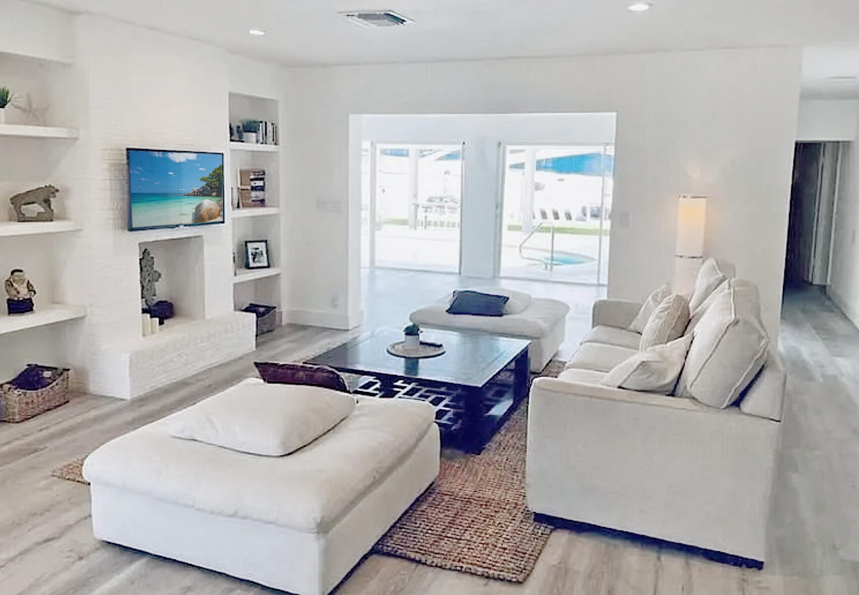 1919 Sunrise Key Fort Lauderdale, FL 33304