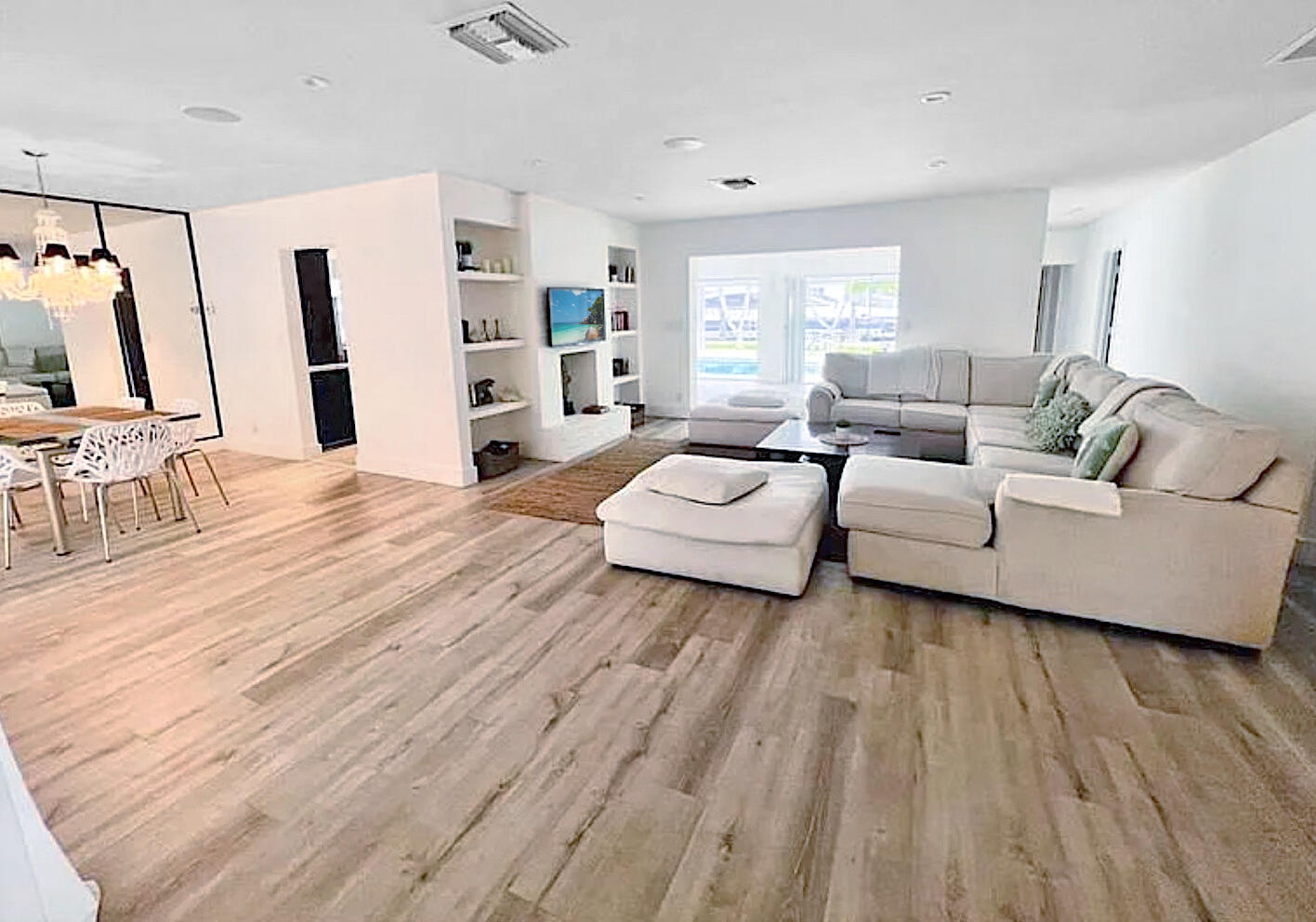 1919 Sunrise Key Fort Lauderdale, FL 33304