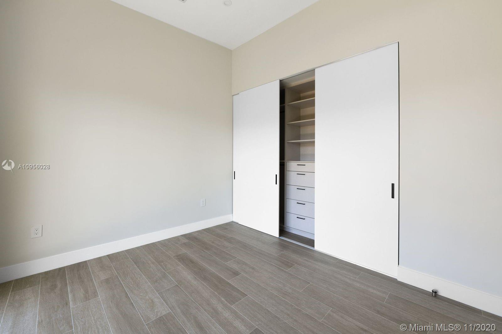 2385 Tequesta Ln Miami, FL 33133