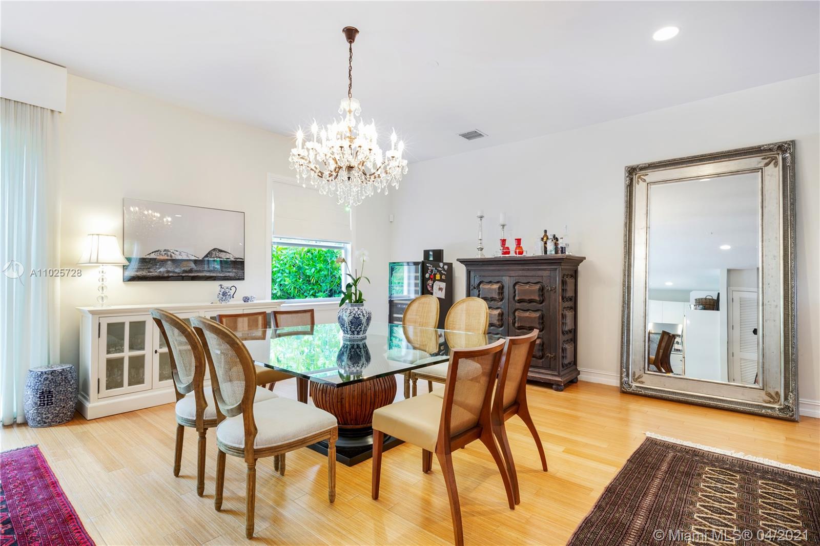 3541 E Glencoe St Miami, FL 33133