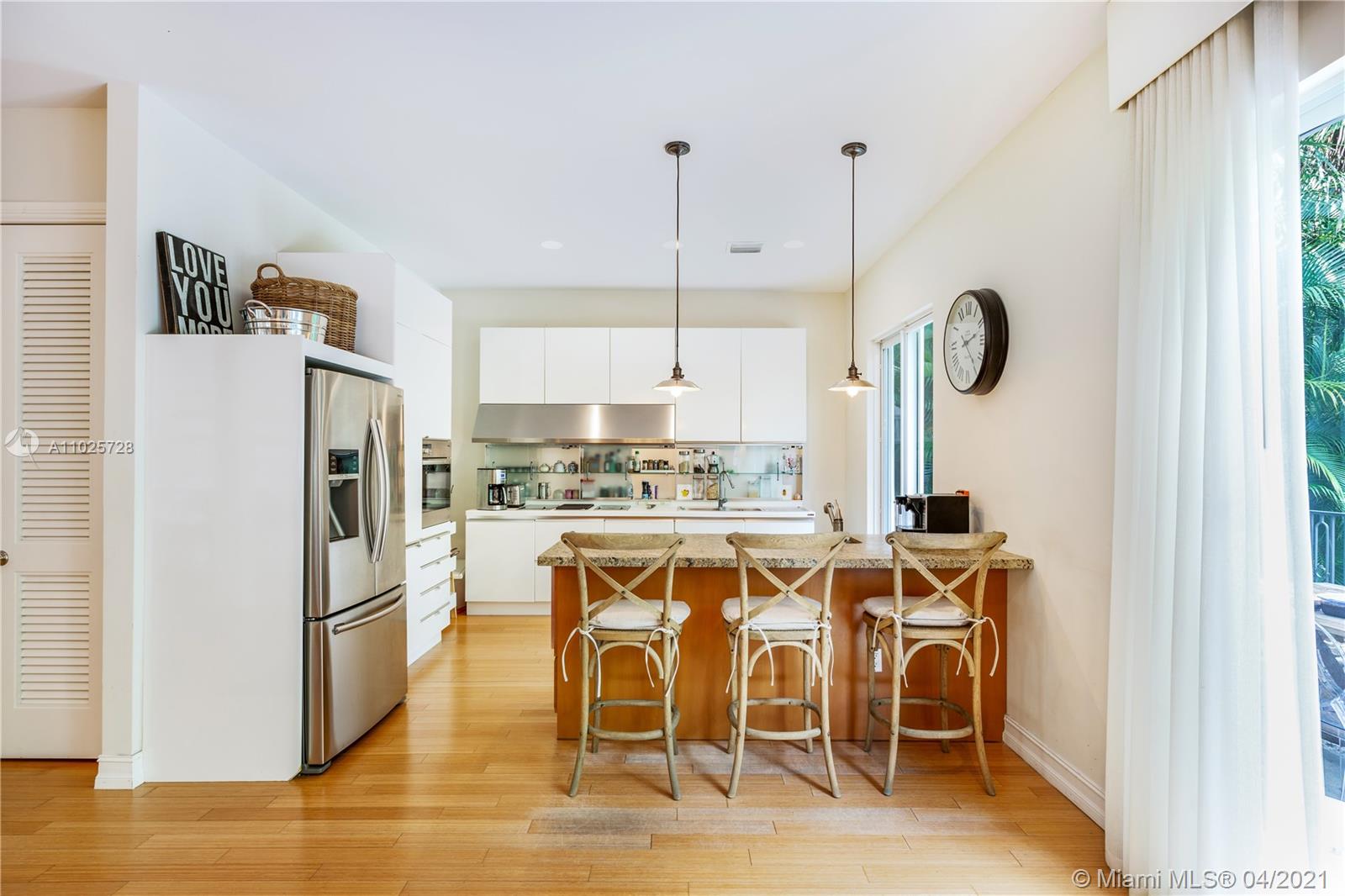 3541 E Glencoe St Miami, FL 33133