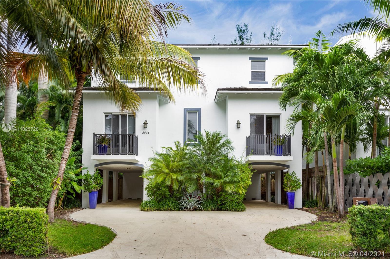 3541 E Glencoe St Miami, FL 33133