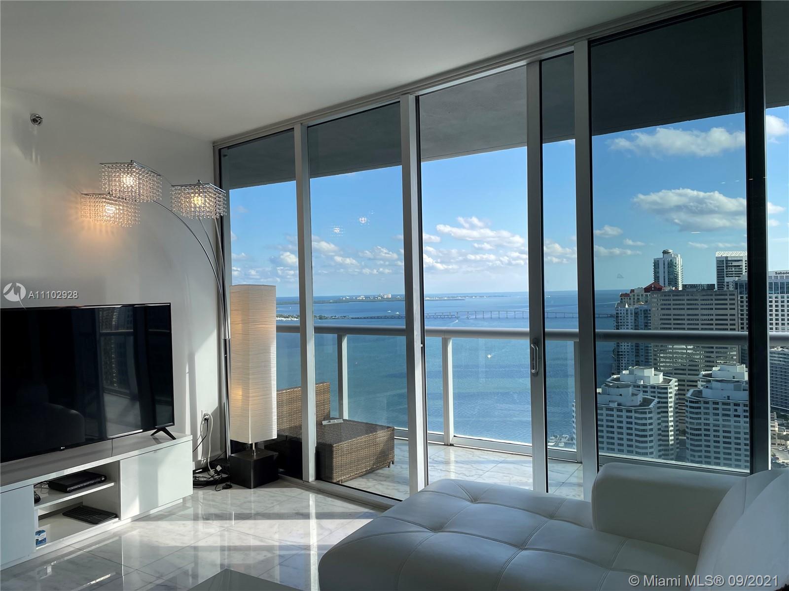 495 Brickell Ave #3703