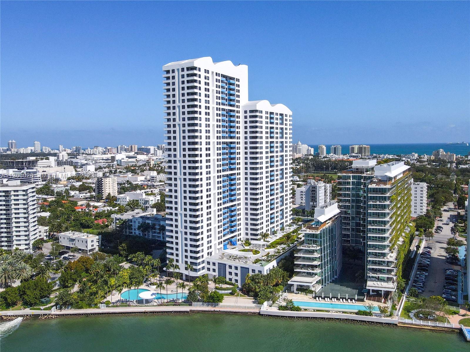 1330 West Ave #2913