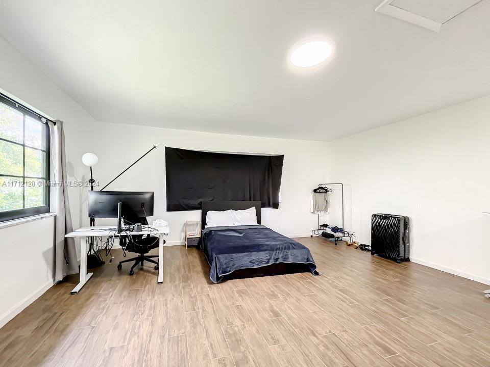 3351 NE 164th St North Miami Beach, FL 33160