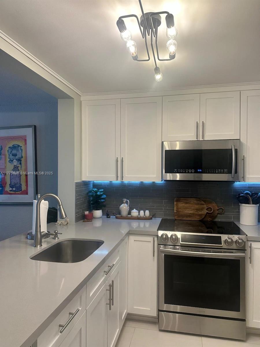 10825 SW 112th Ave #218,Miami, FL 33176