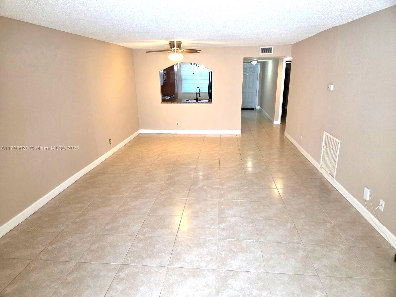 2901 N Nob Hl Rd #101,Sunrise, FL 33322