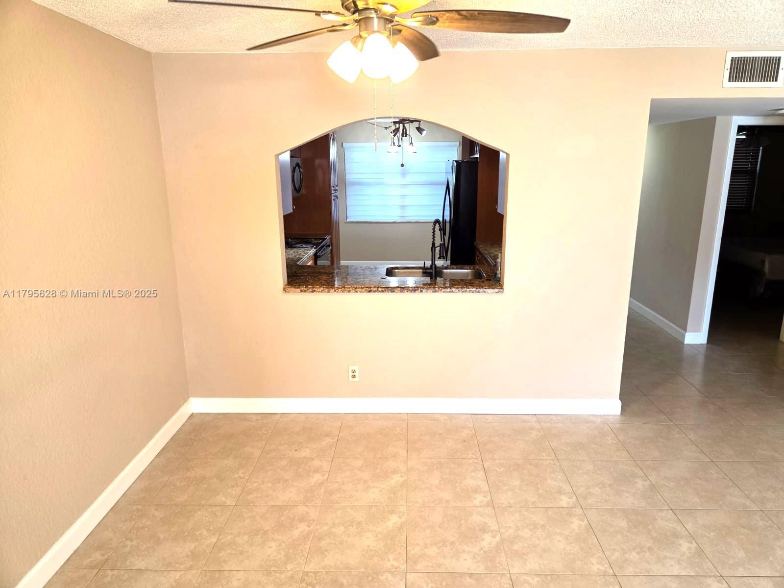 2901 N Nob Hl Rd #101,Sunrise, FL 33322