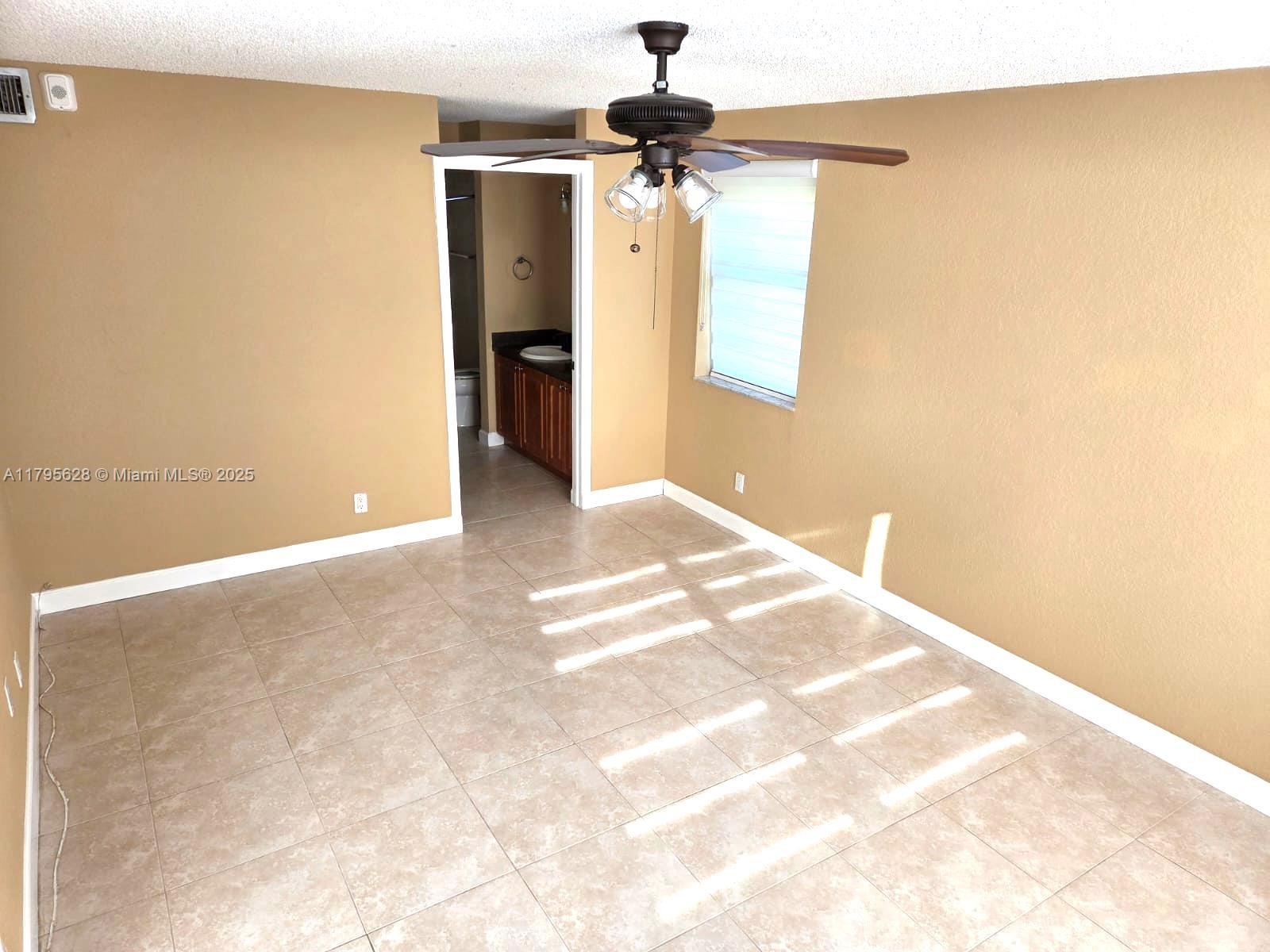 2901 N Nob Hl Rd #101,Sunrise, FL 33322