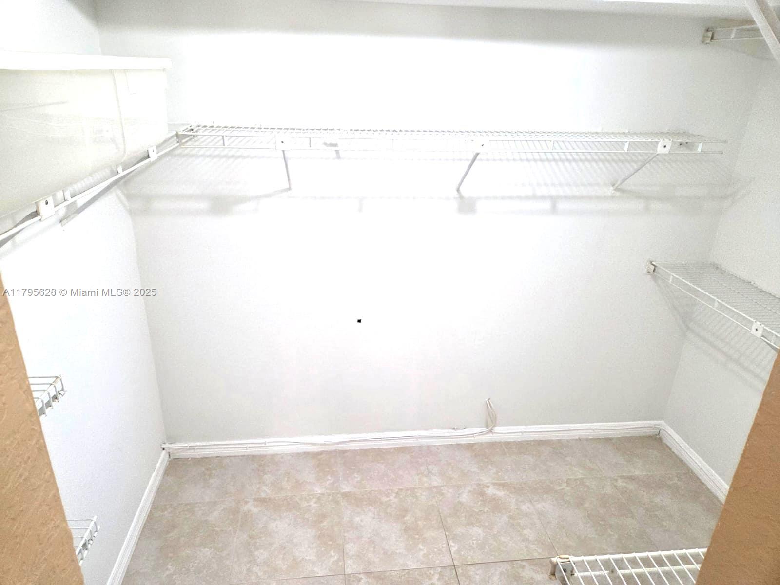 2901 N Nob Hl Rd #101,Sunrise, FL 33322