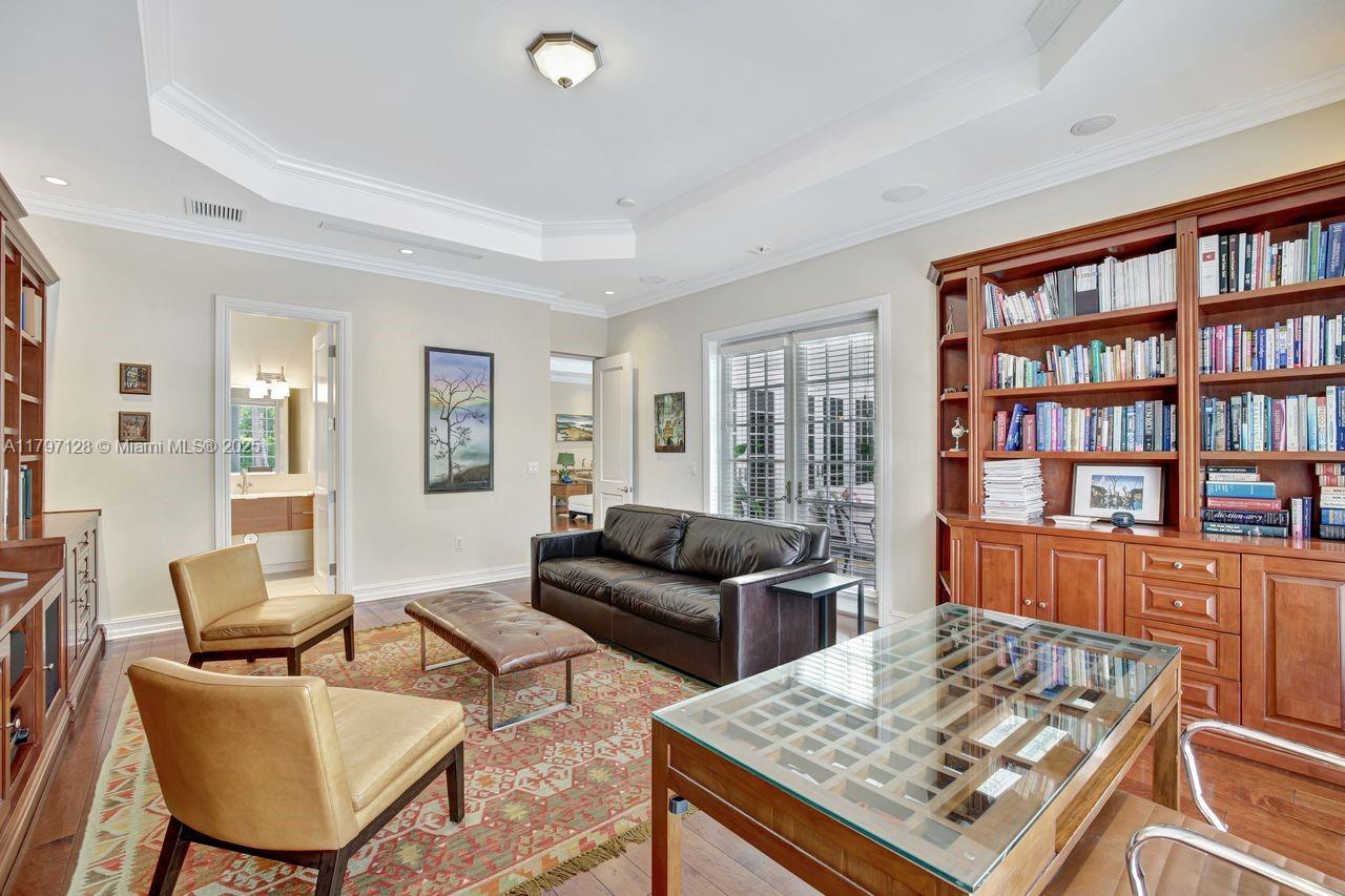 797 Ridgewood Rd Key Biscayne, FL 33149 797 Ridgewood Rd Key Biscayne, FL 33149
