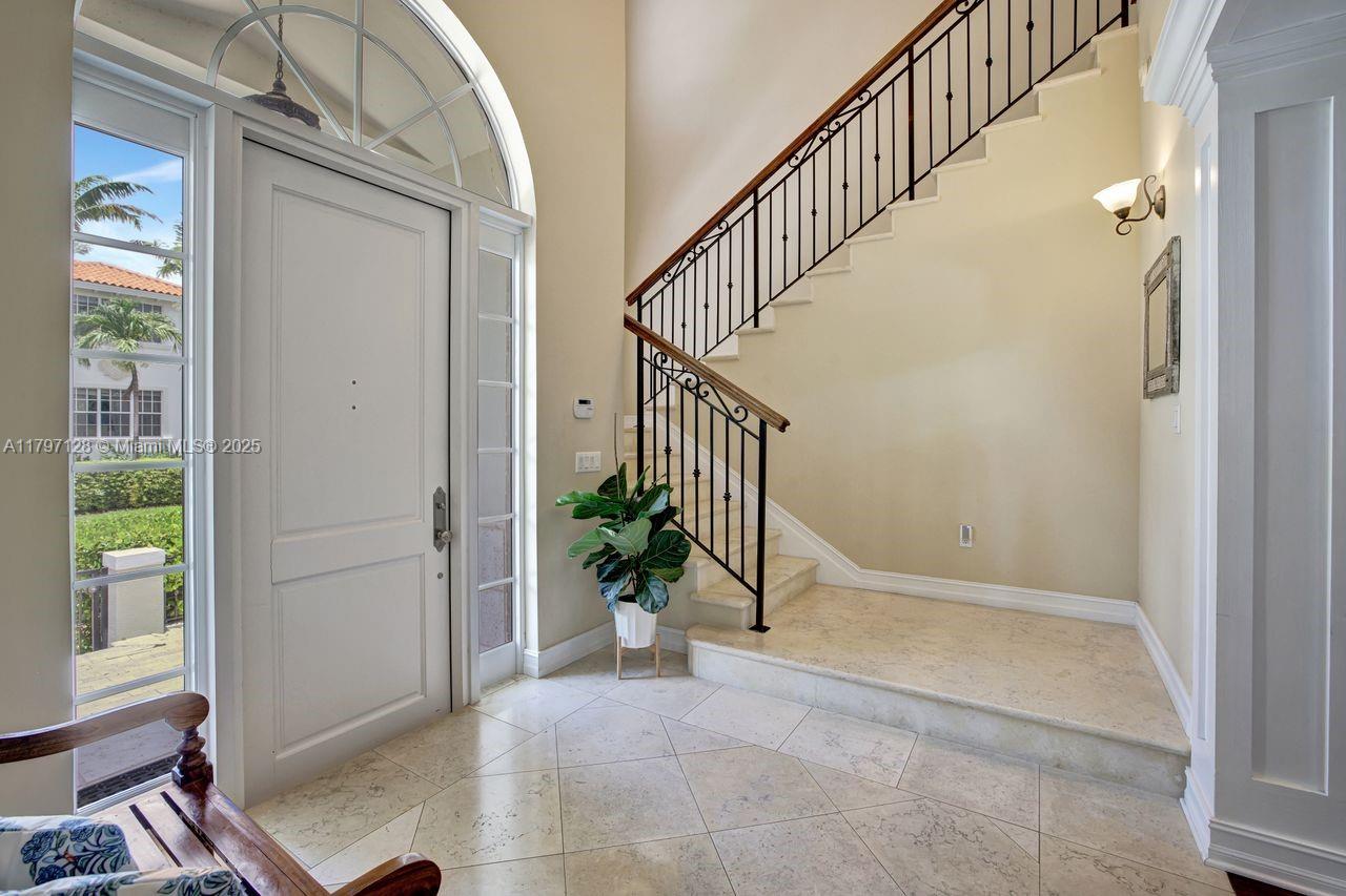 797 Ridgewood Rd Key Biscayne, FL 33149 797 Ridgewood Rd Key Biscayne, FL 33149