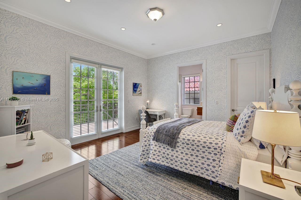 797 Ridgewood Rd Key Biscayne, FL 33149 797 Ridgewood Rd Key Biscayne, FL 33149