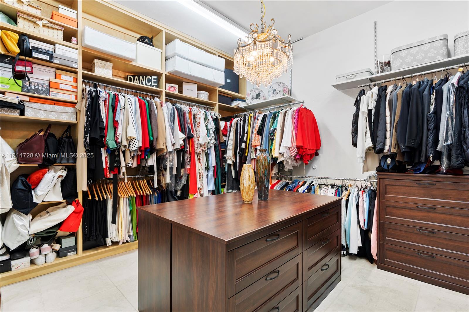 9470 SW 97th St Miami, FL 33176