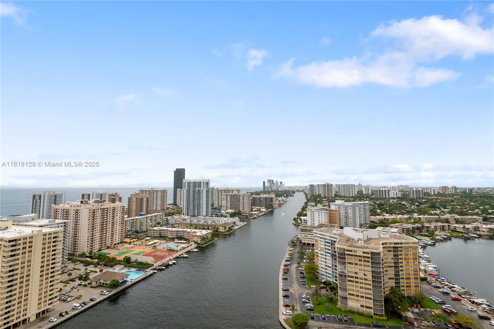 image Beachwalk Condominium23