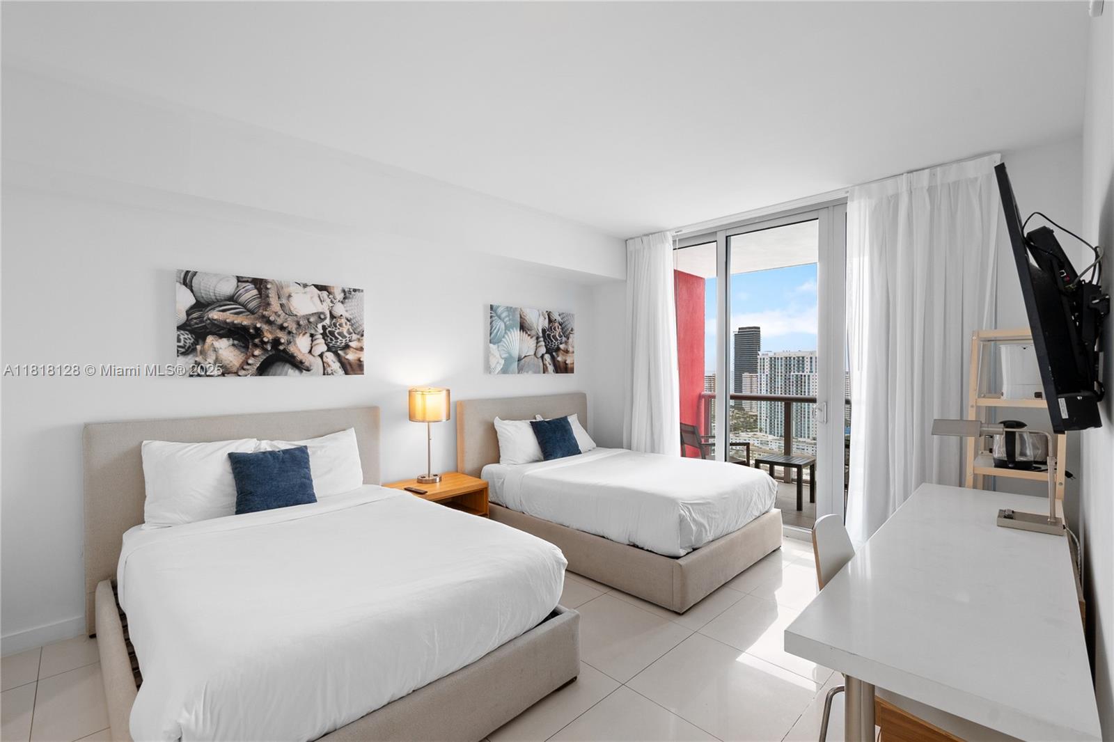 image Beachwalk Condominium6