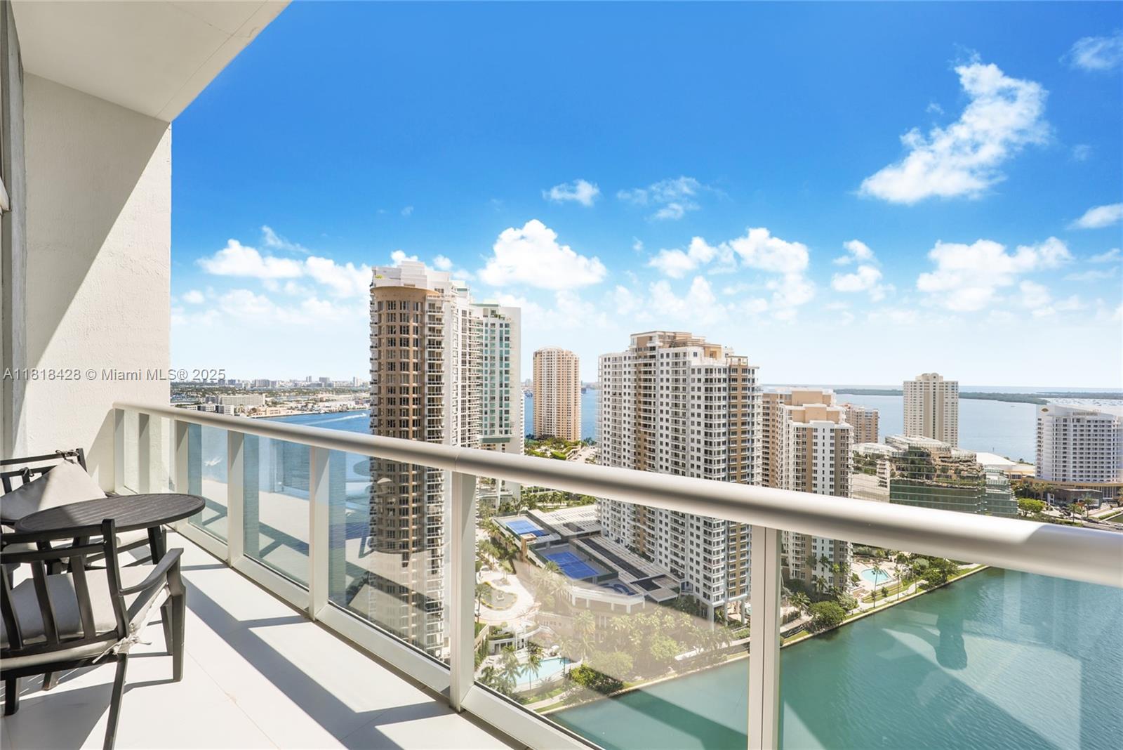 image Icon Brickell Tower 13