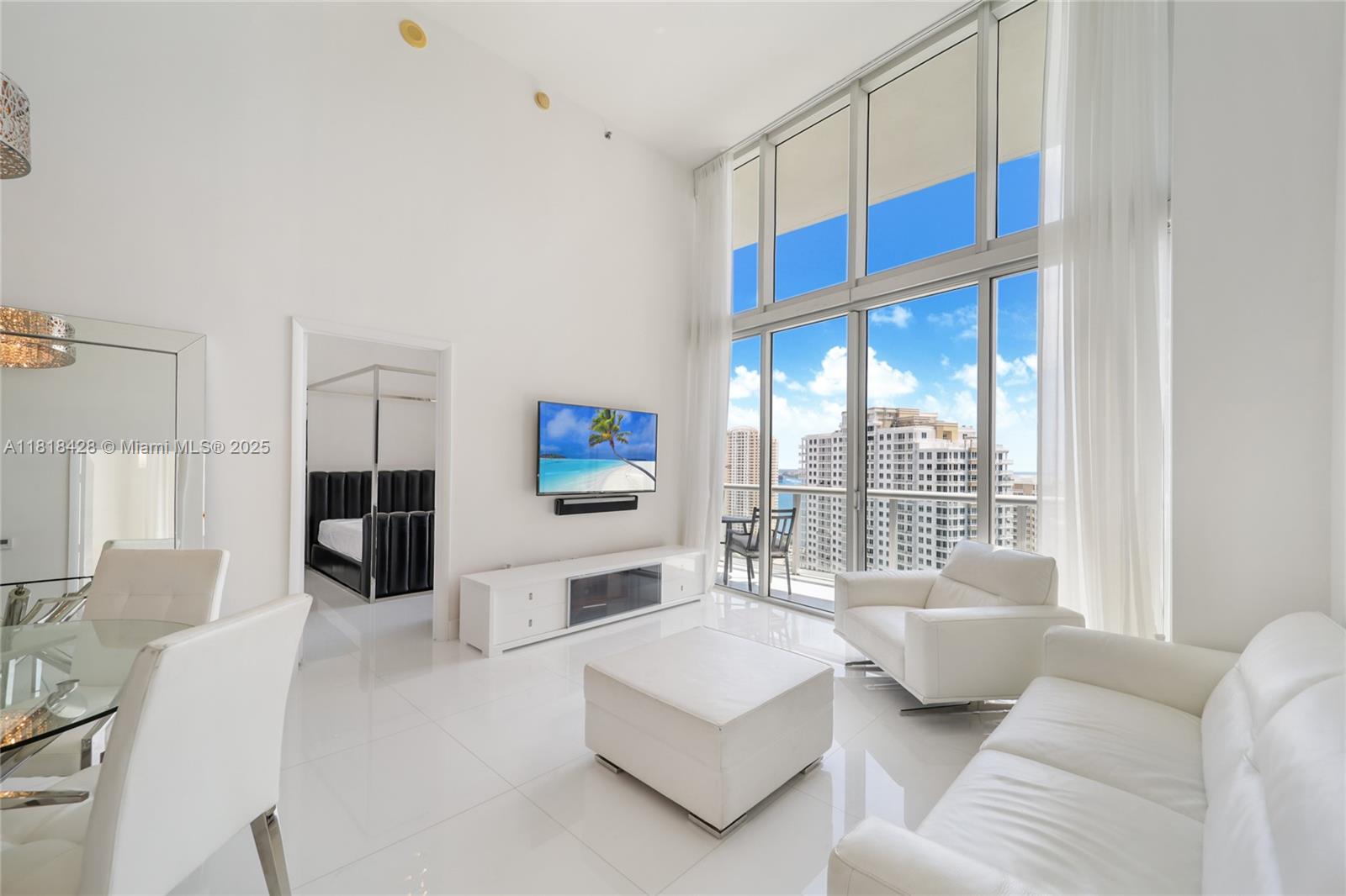image Icon Brickell Tower 15