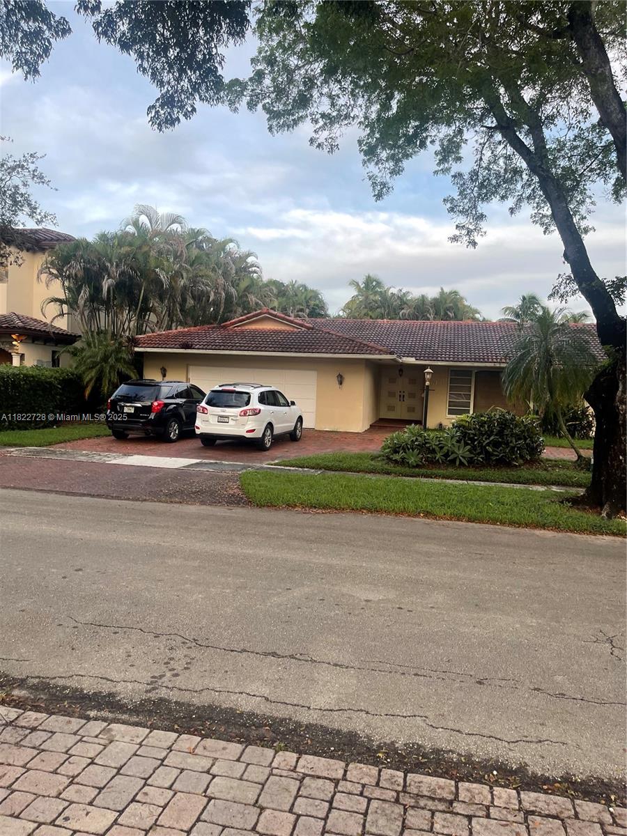 16120 E Troon Cir Miami Lakes, FL 33014