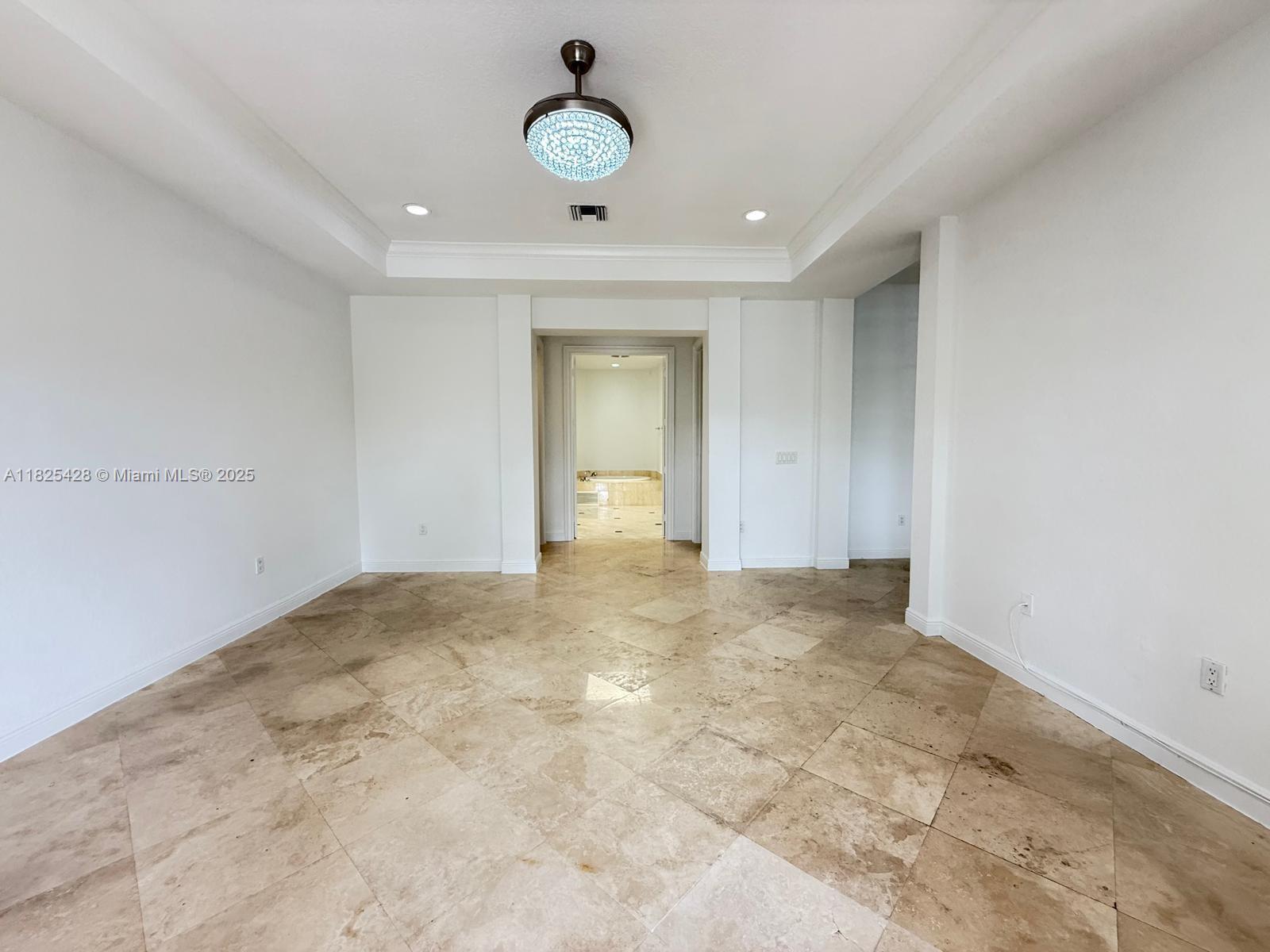996 Sanibel Dr Hollywood, FL 33019 996 Sanibel Dr Hollywood, FL 33019