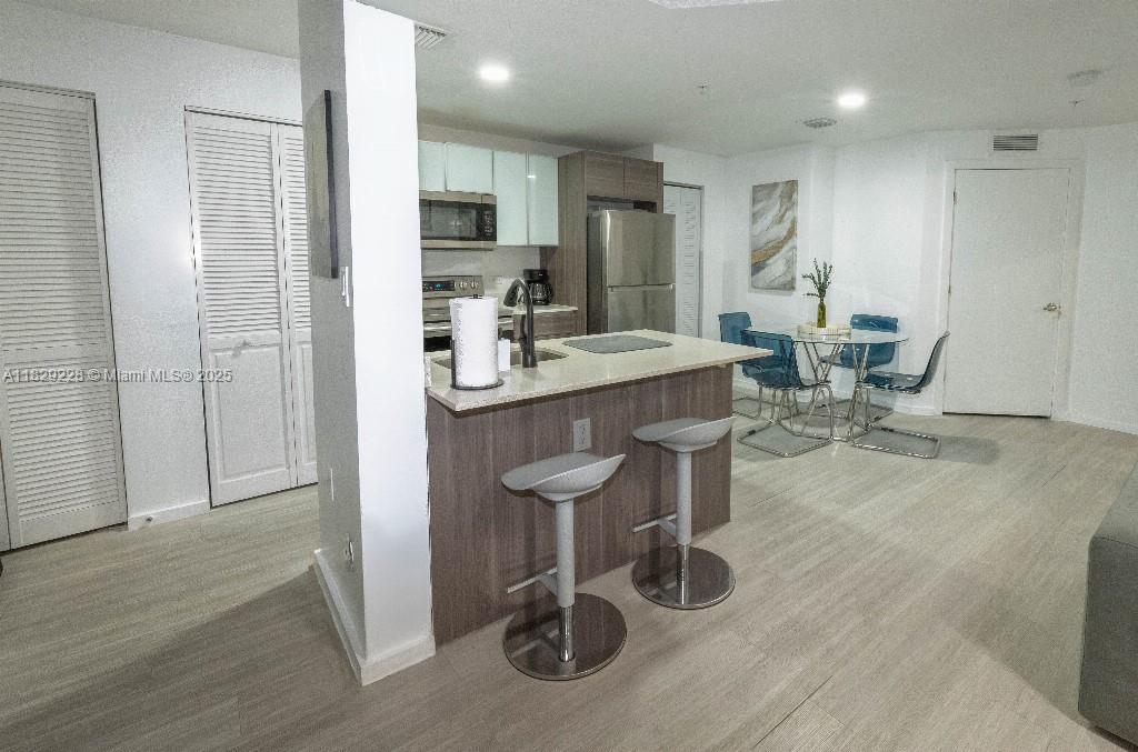 image Emilia Condo Unit 604 Aka2