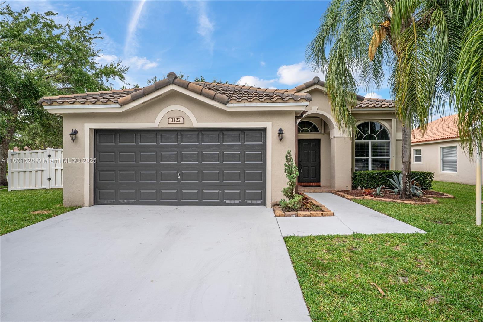 1122 NW 143rd Ave
