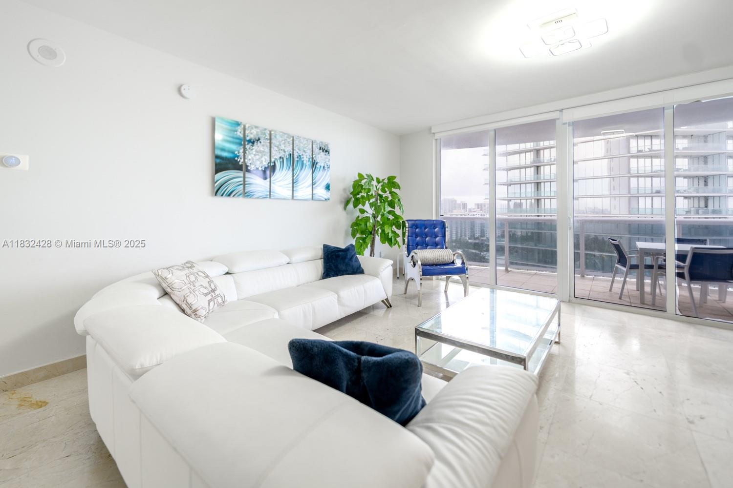 image Ocean Three Condo15