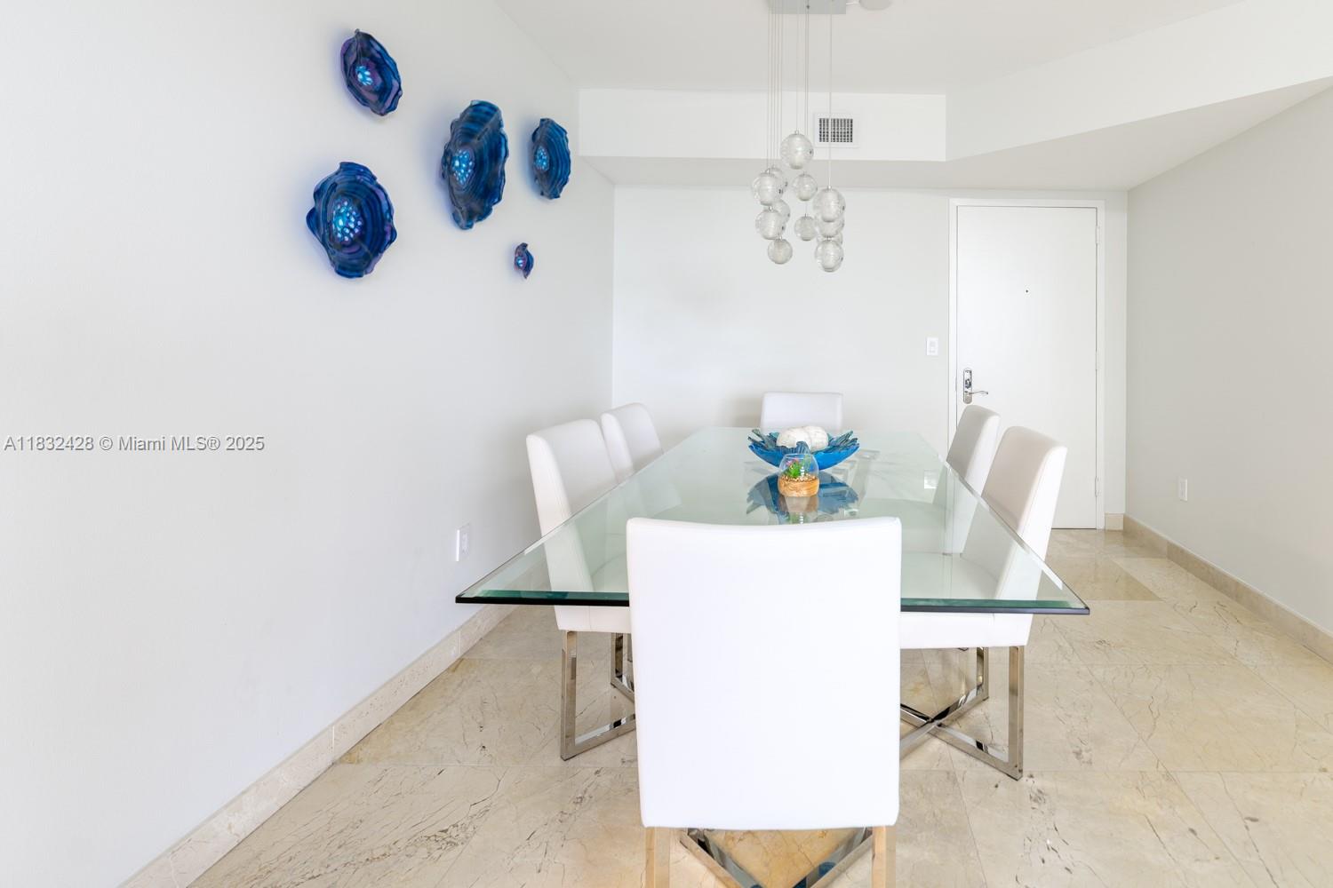 image Ocean Three Condo16