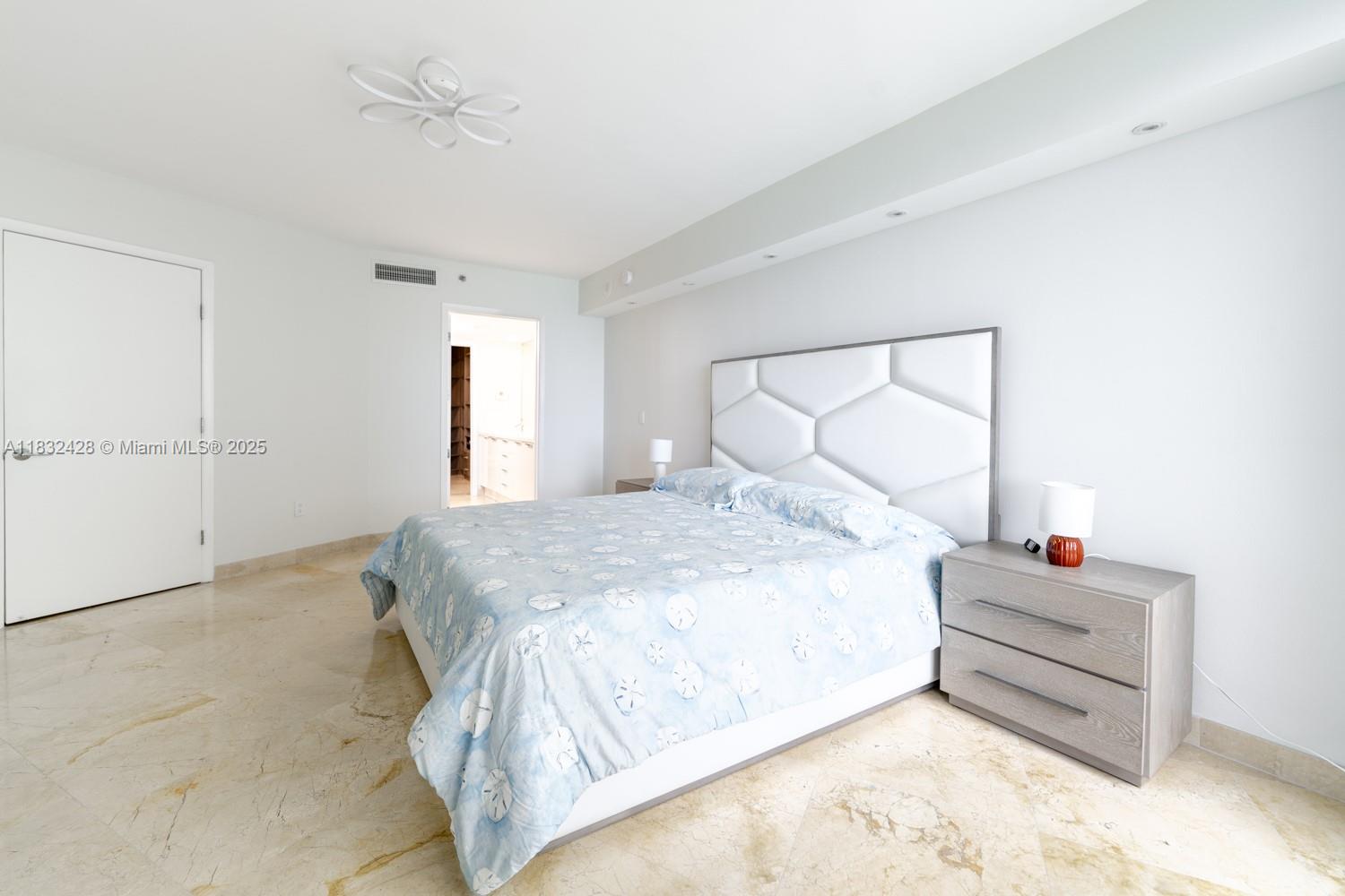 image Ocean Three Condo24