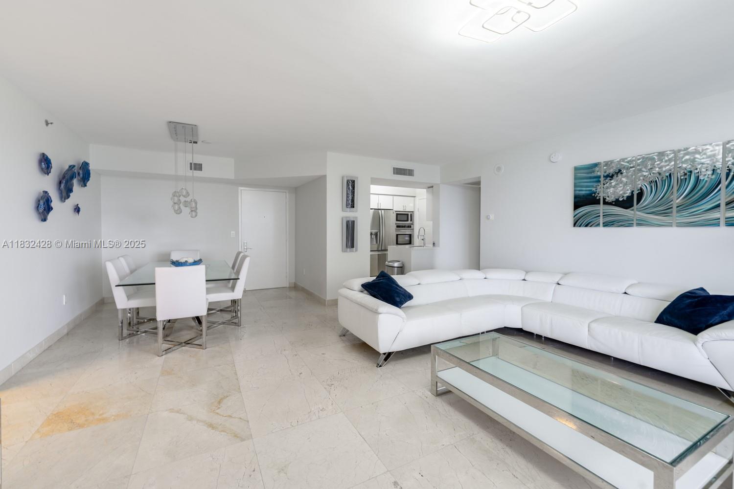 image Ocean Three Condo7