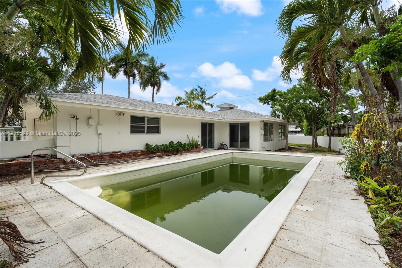 1101 Cordova Rd Fort Lauderdale, FL 33316 1101 Cordova Rd Fort Lauderdale, FL 33316