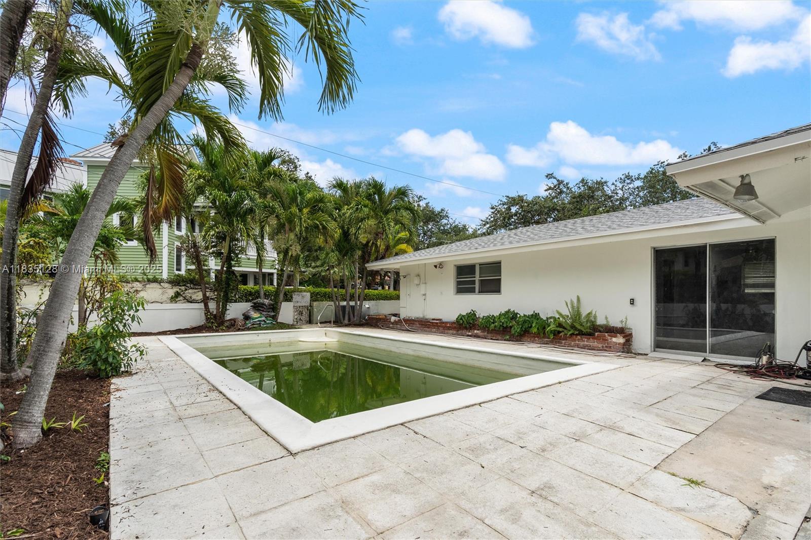 1101 Cordova Rd Fort Lauderdale, FL 33316 1101 Cordova Rd Fort Lauderdale, FL 33316