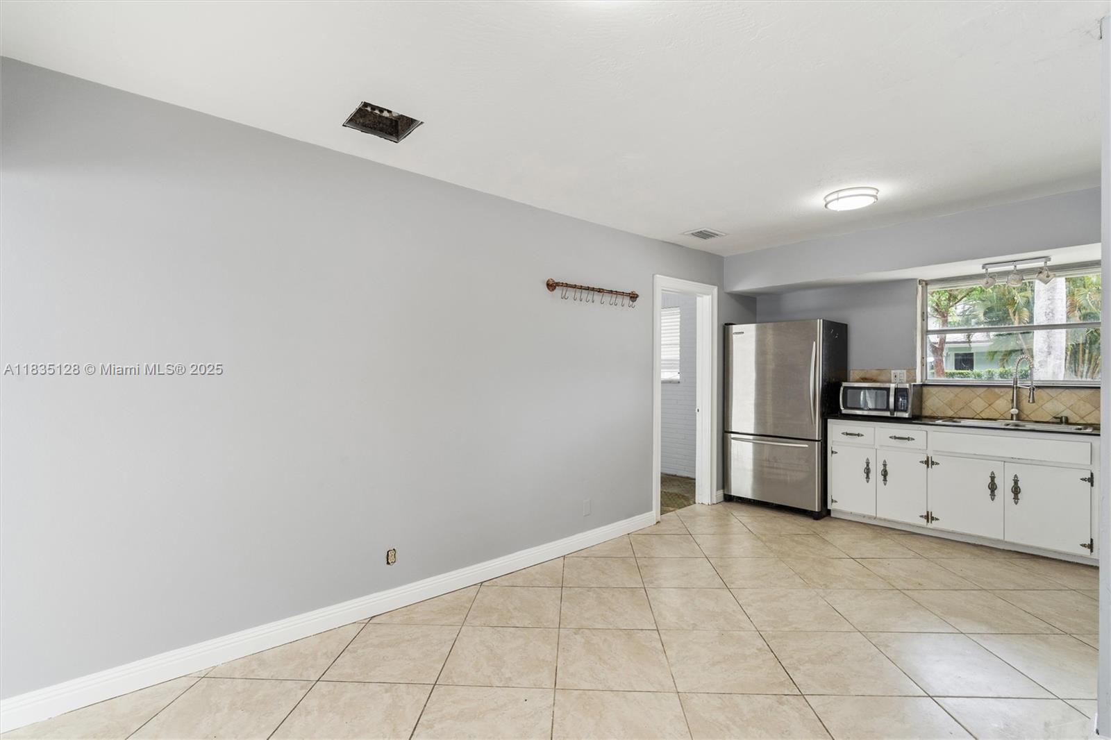 1101 Cordova Rd Fort Lauderdale, FL 33316 1101 Cordova Rd Fort Lauderdale, FL 33316