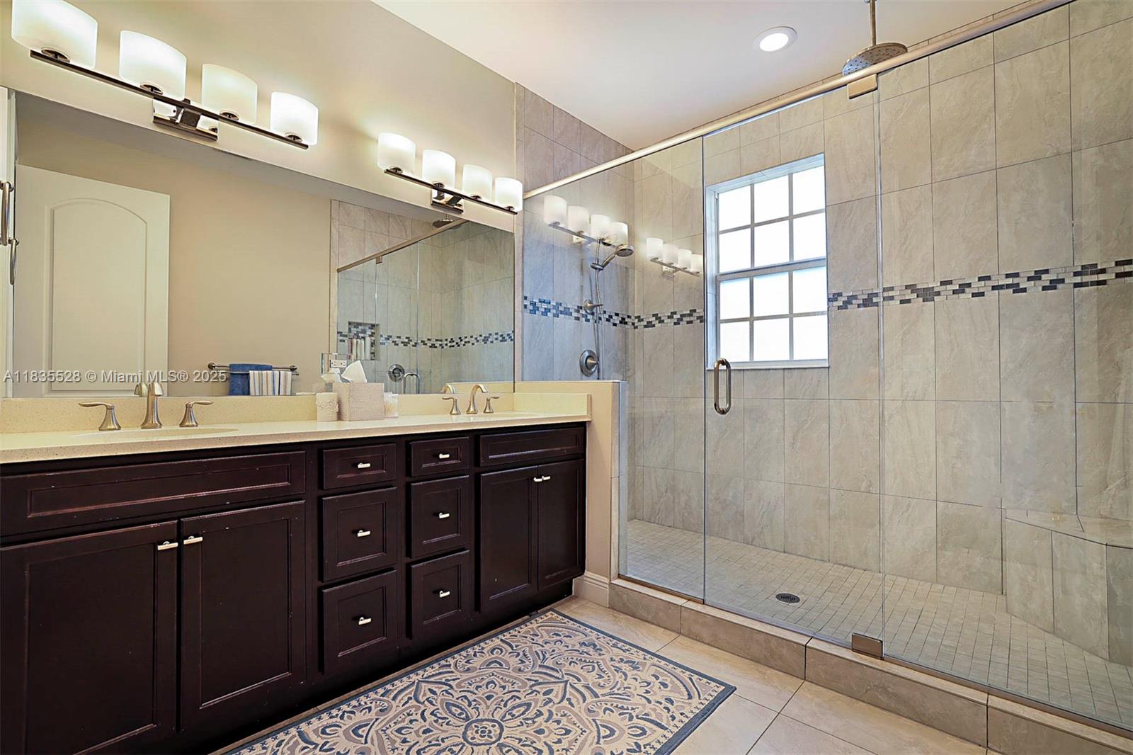 122 Ocean Breeze Dr Juno Beach, FL 33408