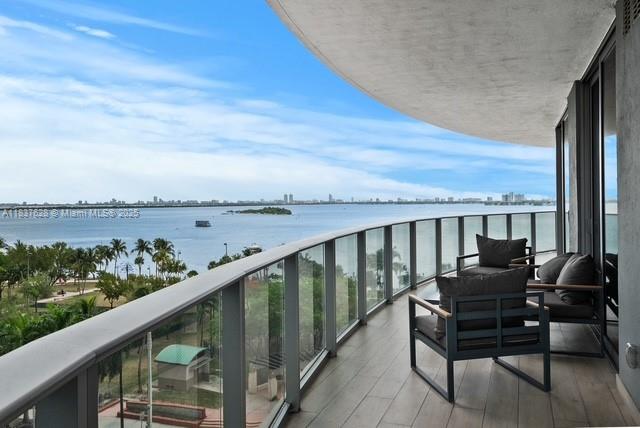 image Aria On The Bay9