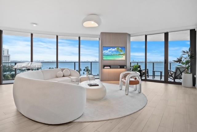 image Aria On The Bay3