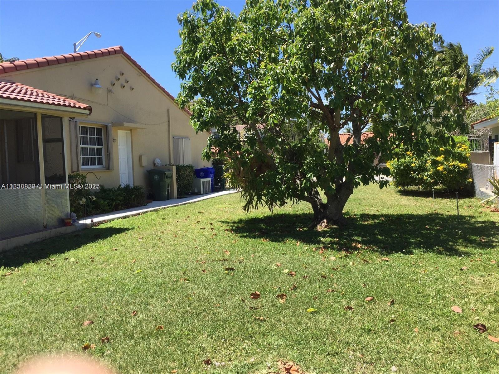 1739 SW 12th Ave Miami, FL 33129