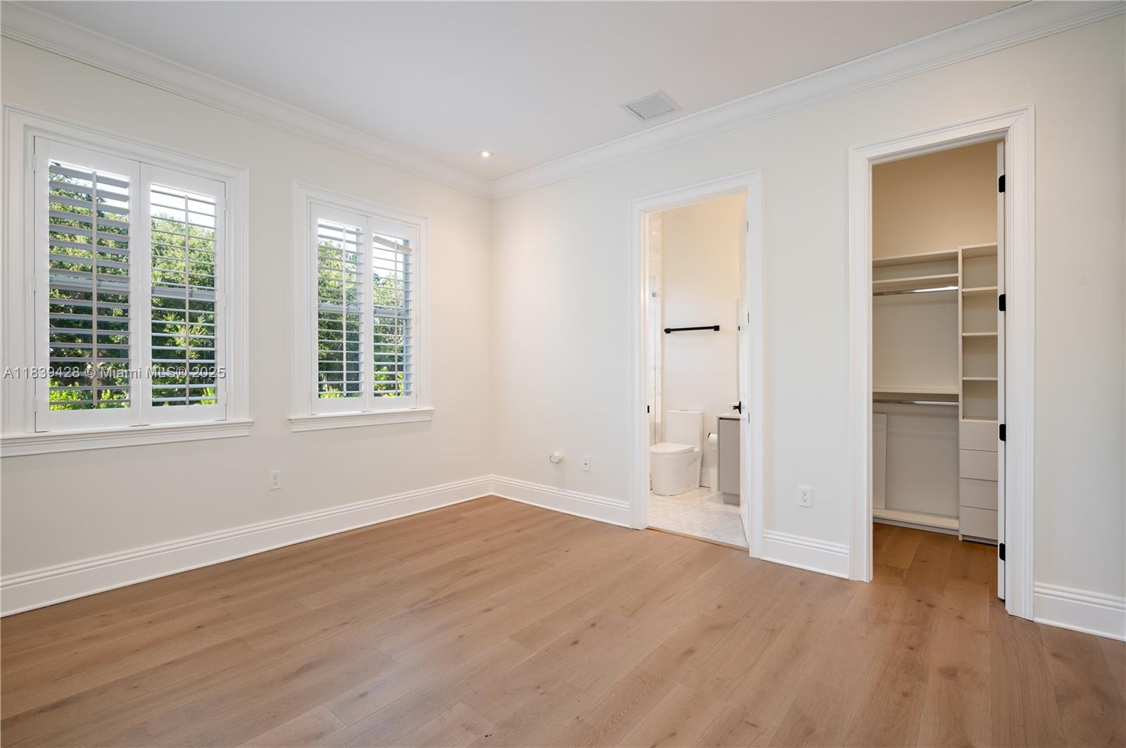 680 Destacada Ave Coral Gables, FL 33156 680 Destacada Ave Coral Gables, FL 33156